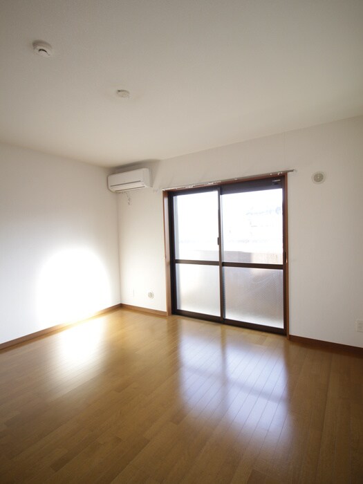 物件内観写真17　(居室)