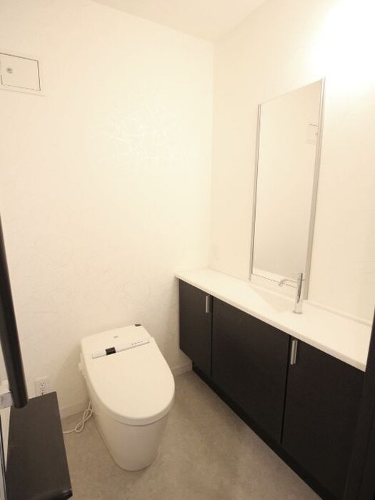 物件内観写真12　(トイレ)
