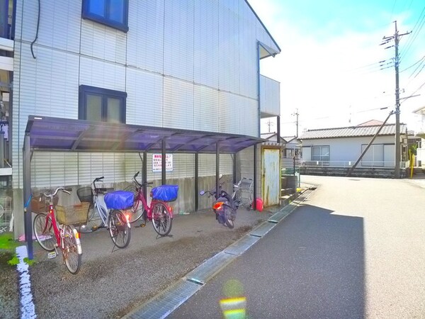 駐輪場