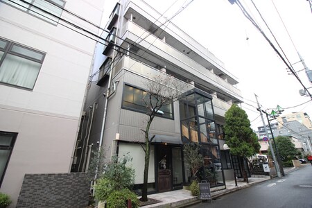 ヴァレイシャス外観写真