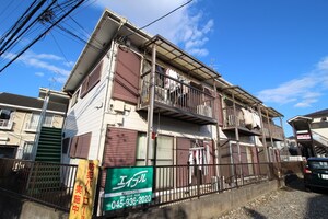 コーポタナベ２外観写真