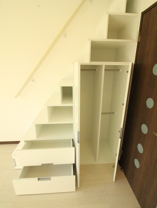 物件内観写真10　(収納)