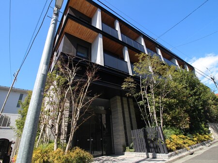 リビオ下北沢（１０２）外観写真
