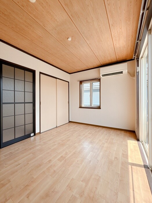 物件内観写真8　(居室)