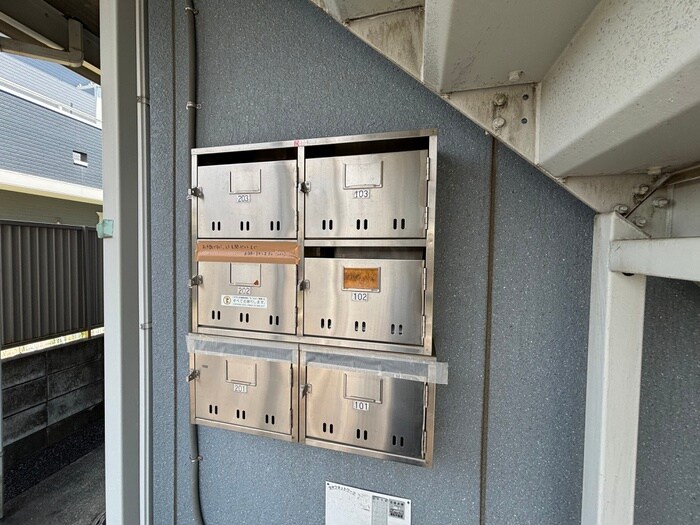 物件外観写真4　(建物設備)