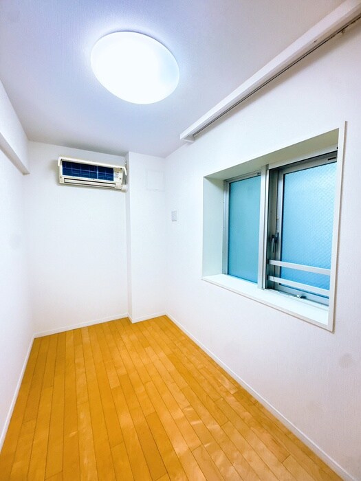 物件内観写真18　(居室)