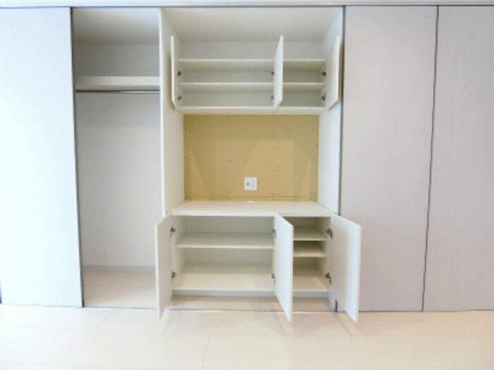 物件内観写真13　(収納)