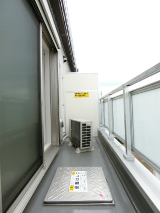 物件内観写真21　(室内からの展望)