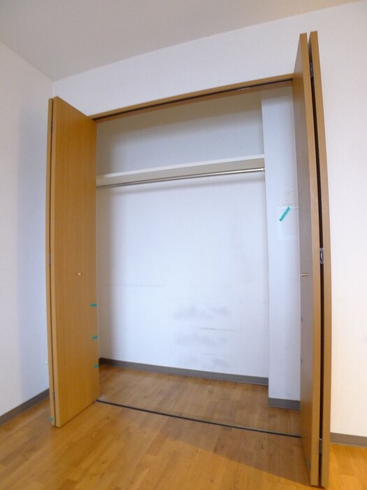 物件内観写真18　(収納)