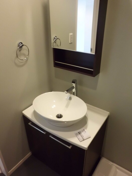 物件内観写真8　(洗面)