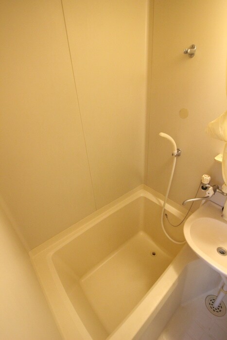 物件内観写真12　(バス／シャワールーム等)