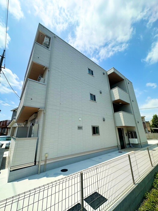 物件外観写真3　(外観写真)