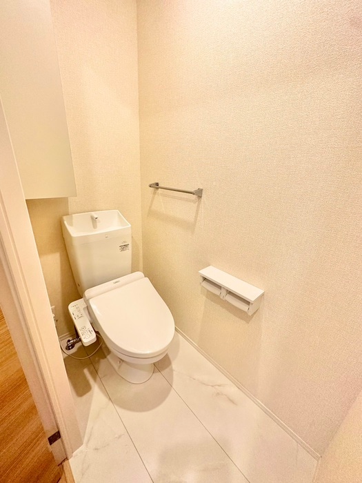 物件内観写真14　(トイレ)