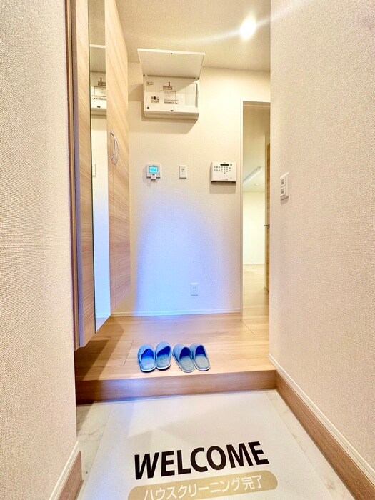 物件内観写真21　(廊下)