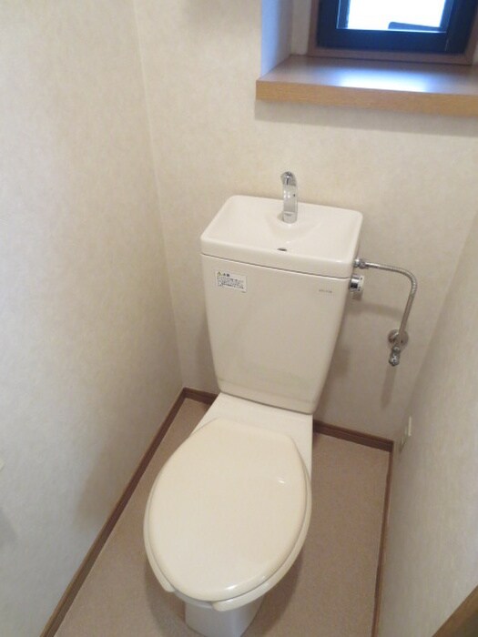 物件内観写真11　(トイレ)