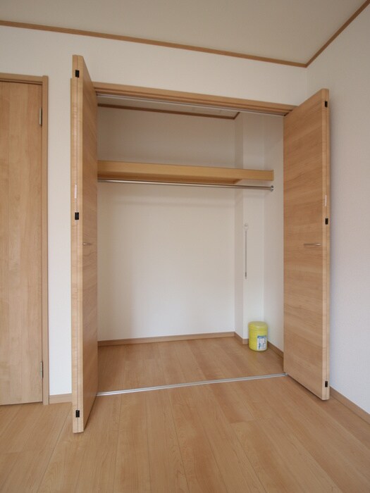 物件内観写真11　(収納)