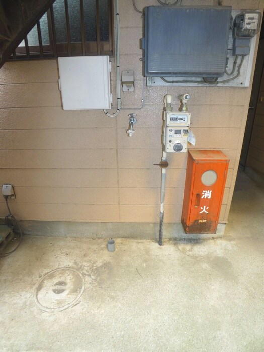 物件内観写真12　(洗濯機置場)