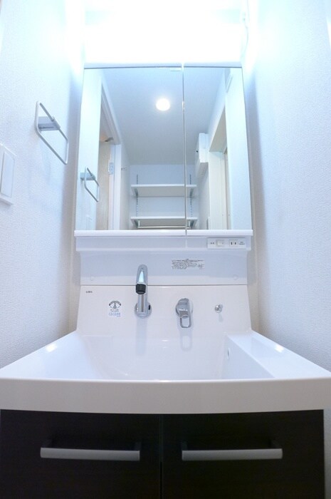 物件内観写真16　(洗面)