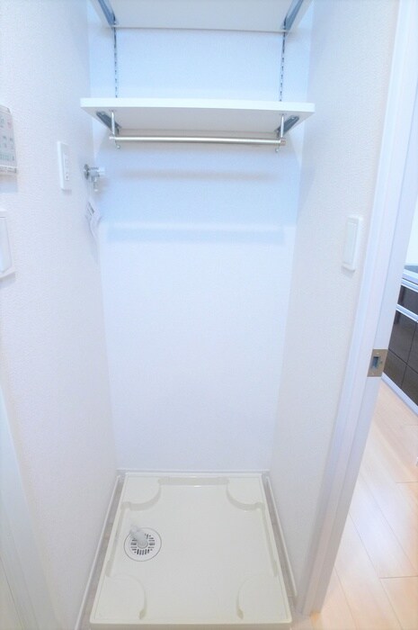 物件内観写真19　(洗濯機置場)