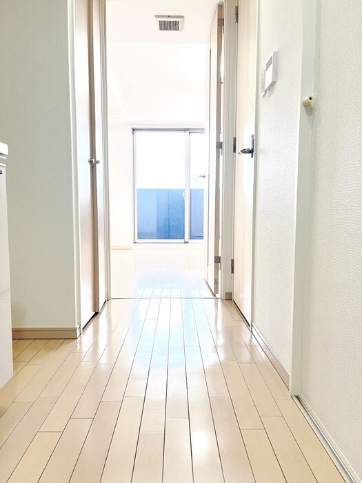 物件内観写真21　(廊下)