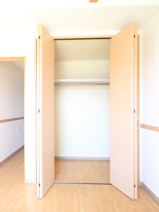 物件内観写真18　(収納)
