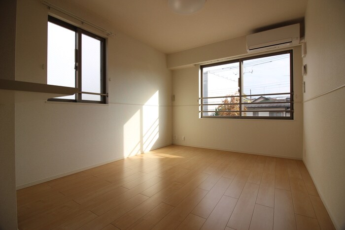 物件内観写真7　(居室)