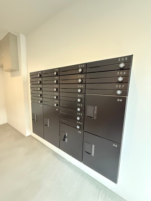 物件外観写真4　(建物設備)