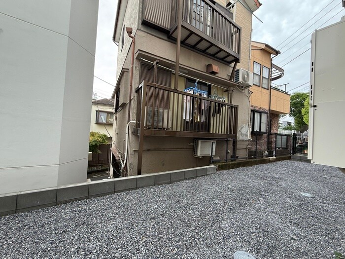 物件内観写真15　(室内からの展望)