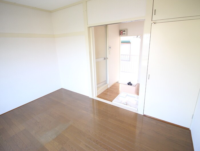 物件内観写真10　(収納)