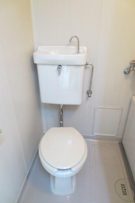 物件内観写真11　(トイレ)