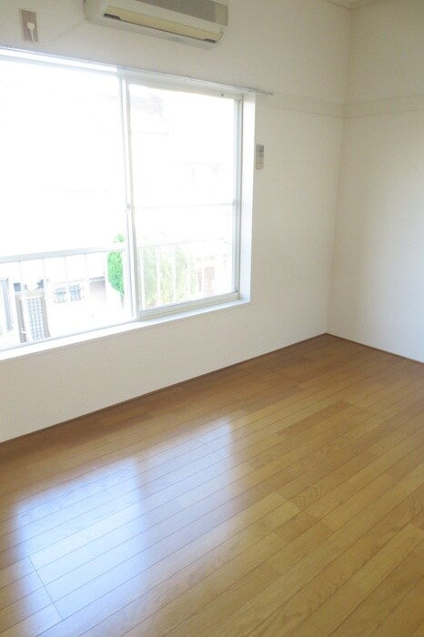 物件内観写真12　(居室)