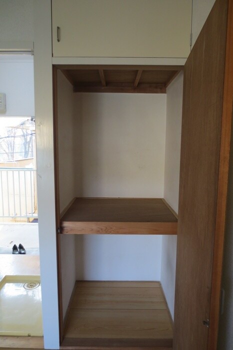 物件内観写真15　(収納)