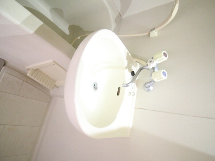 物件内観写真10　(洗面)