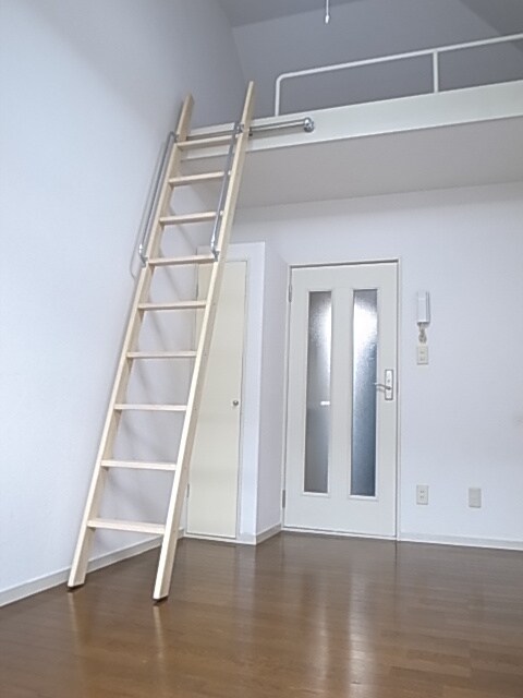 物件内観写真5　(居室)