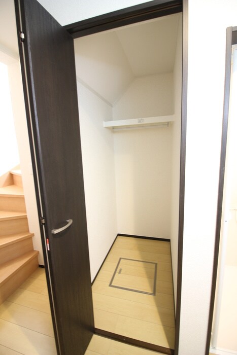 物件内観写真9　(収納)