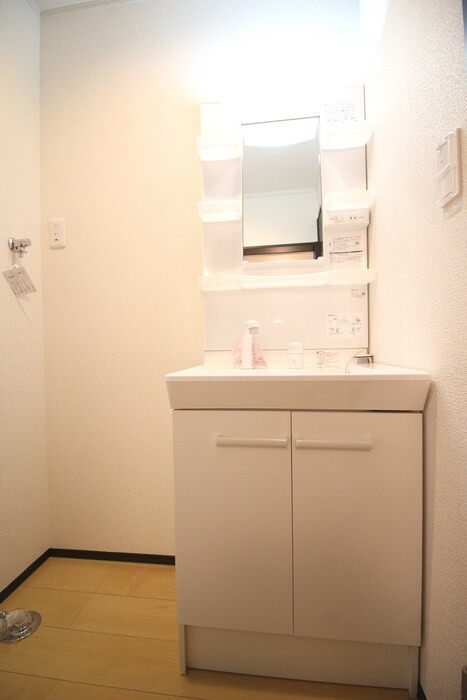 物件内観写真13　(洗面)