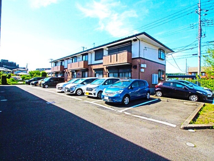 物件外観写真3　(駐輪場)