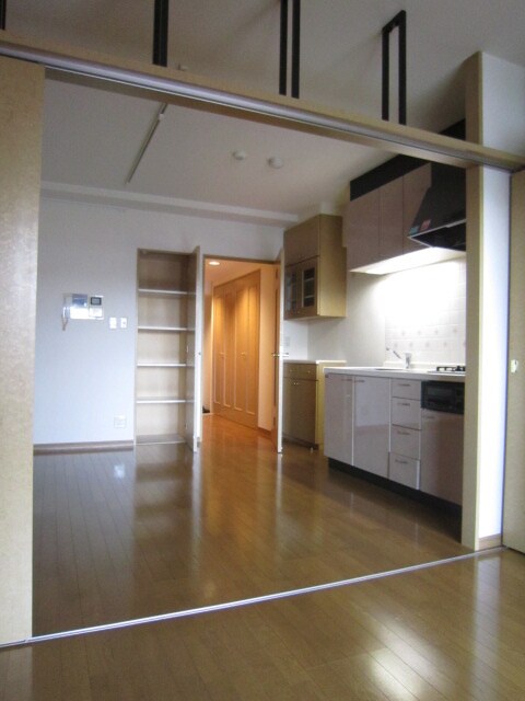 物件内観写真5　(居室)