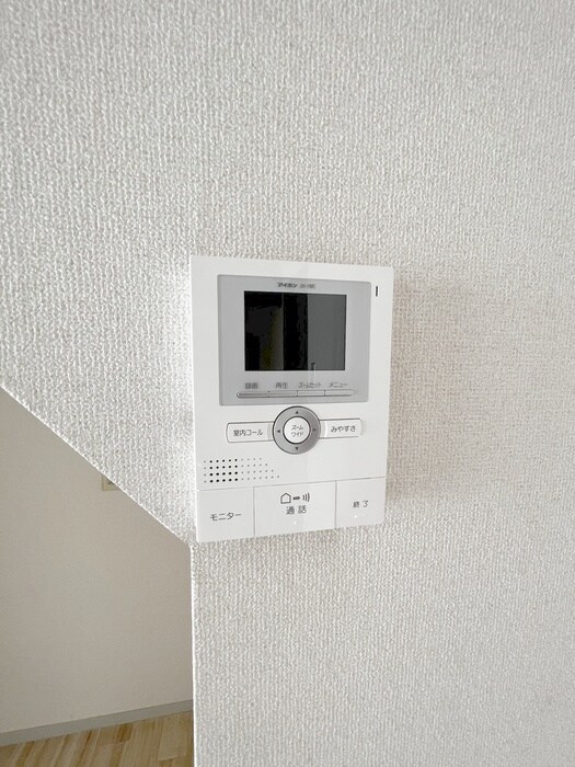 鈴木町メゾネットの内観写真