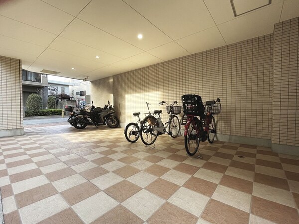 駐輪場