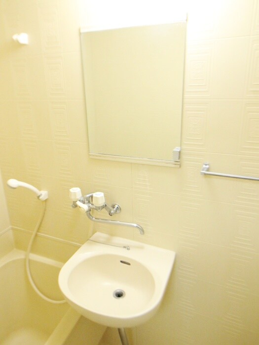 物件内観写真12　(洗面)