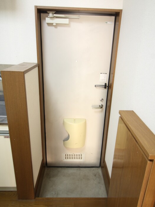物件内観写真21　(玄関)