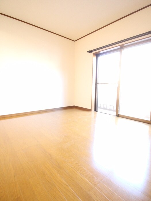 物件内観写真22　(居室)