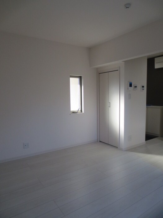 物件内観写真6　(居室)