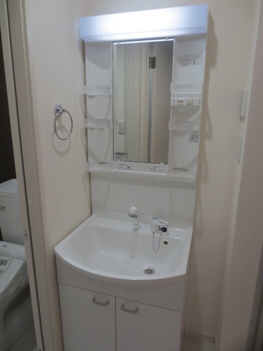 物件内観写真10　(洗面)