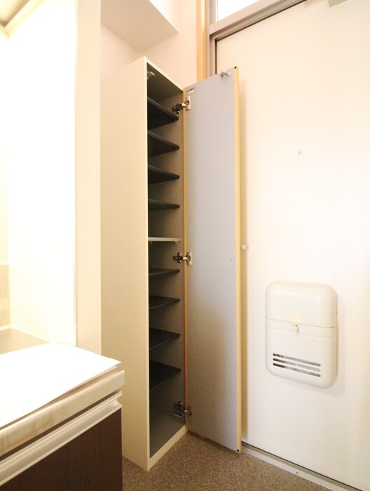 物件内観写真17　(靴箱)