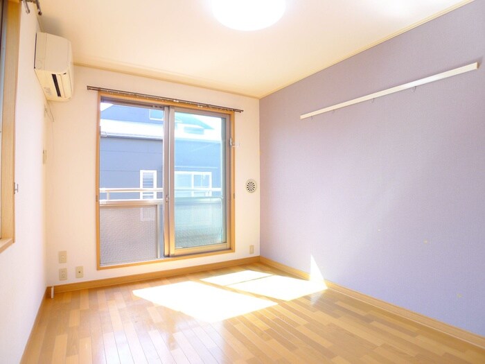 物件内観写真10　(居室)