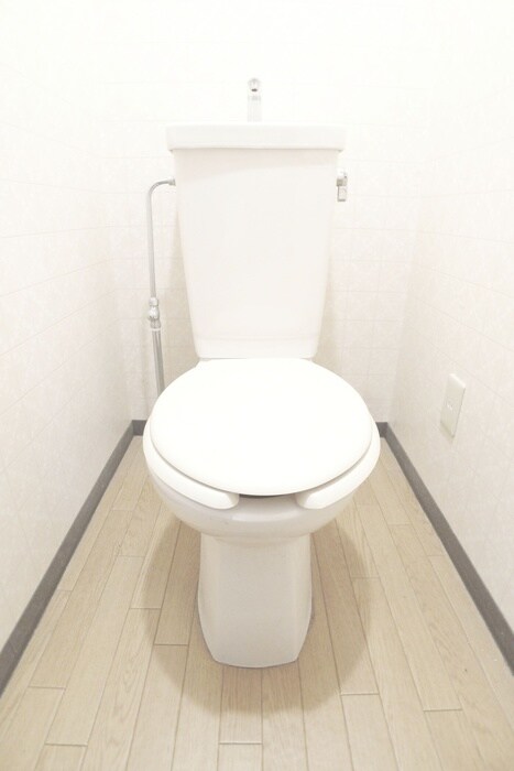 物件内観写真16　(トイレ)