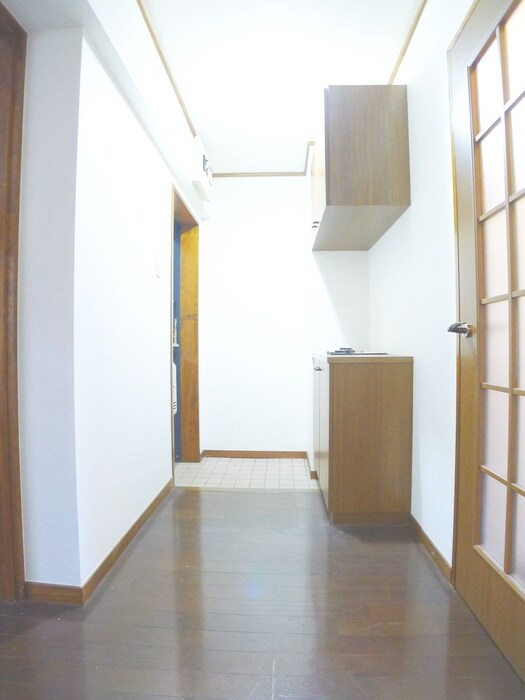 物件内観写真19　(廊下)