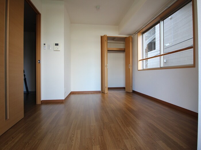 モンシェ－ル錦糸町二番館の居室